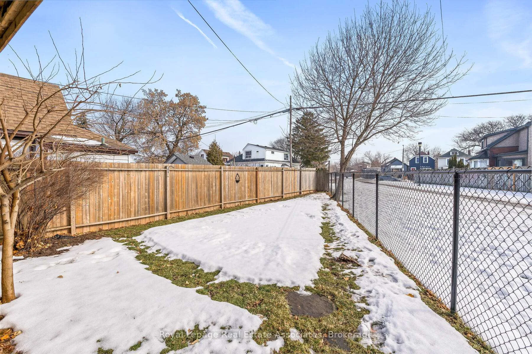 Photo 28 of 88 Graham Avenue N, Hamilton, Crown Point — HOMEH