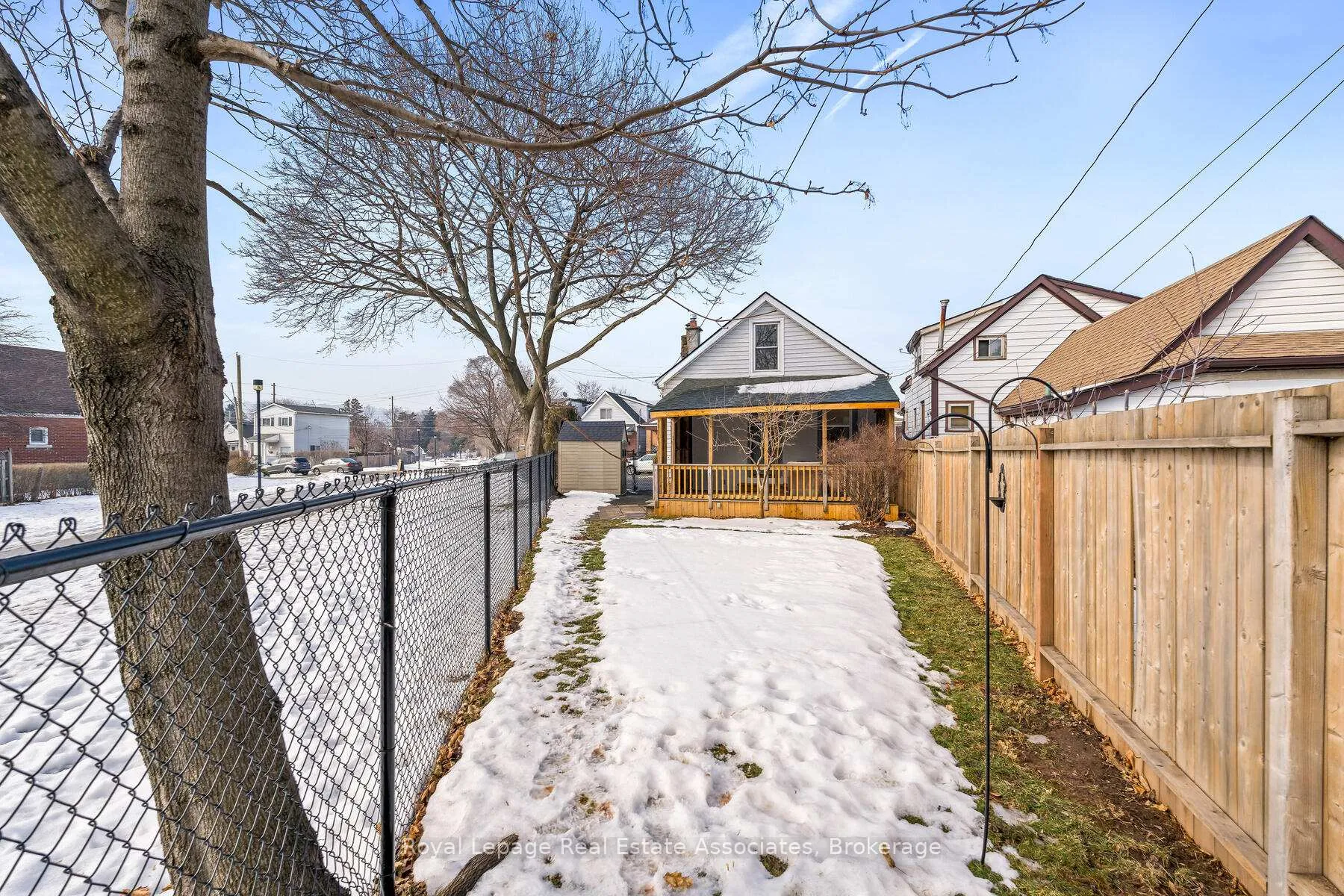 Photo 29 of 88 Graham Avenue N, Hamilton, Crown Point — HOMEH