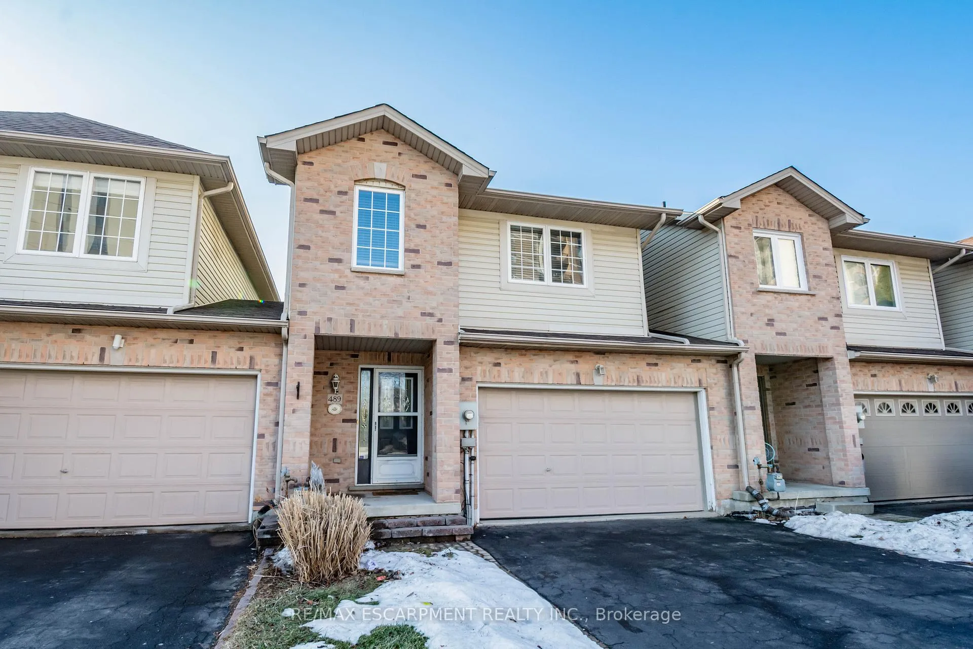 Photo 3 of 489 Green Road, Hamilton, Lakeshore — HOMEH