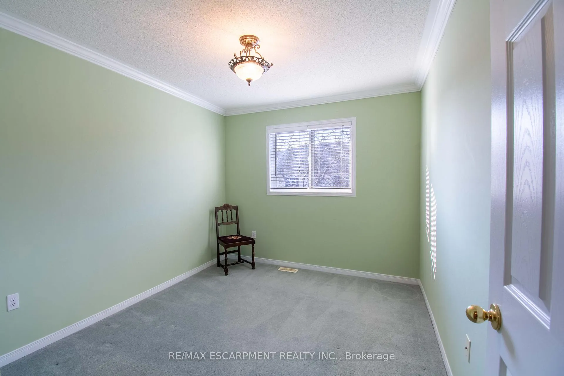 Photo 20 of 489 Green Road, Hamilton, Lakeshore — HOMEH