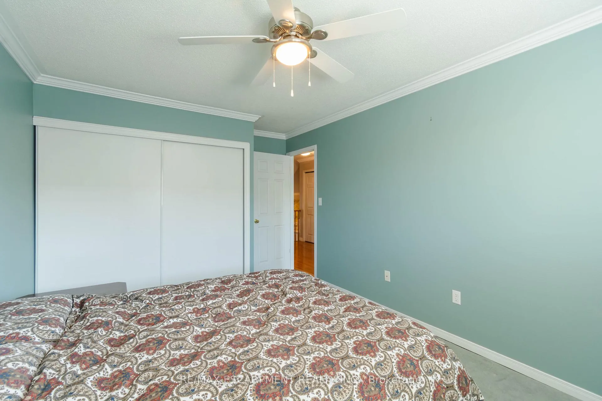 Photo 23 of 489 Green Road, Hamilton, Lakeshore — HOMEH