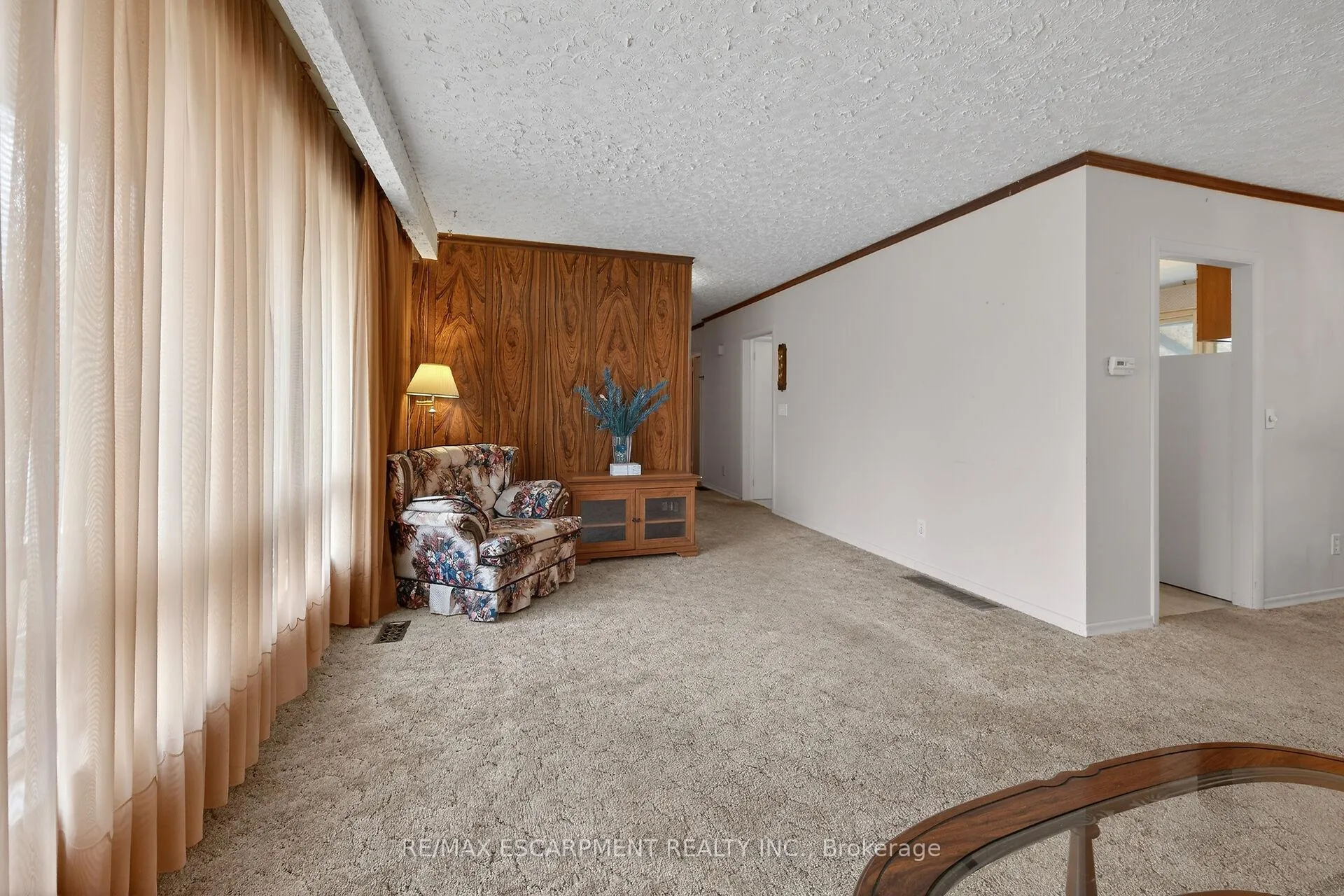 Photo 6 of 18 Charles Street, Norfolk, Simcoe — HOMEH