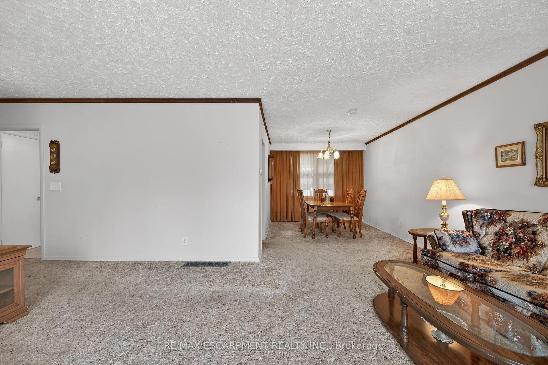 Photo 7 of 18 Charles Street, Norfolk, Simcoe — HOMEH