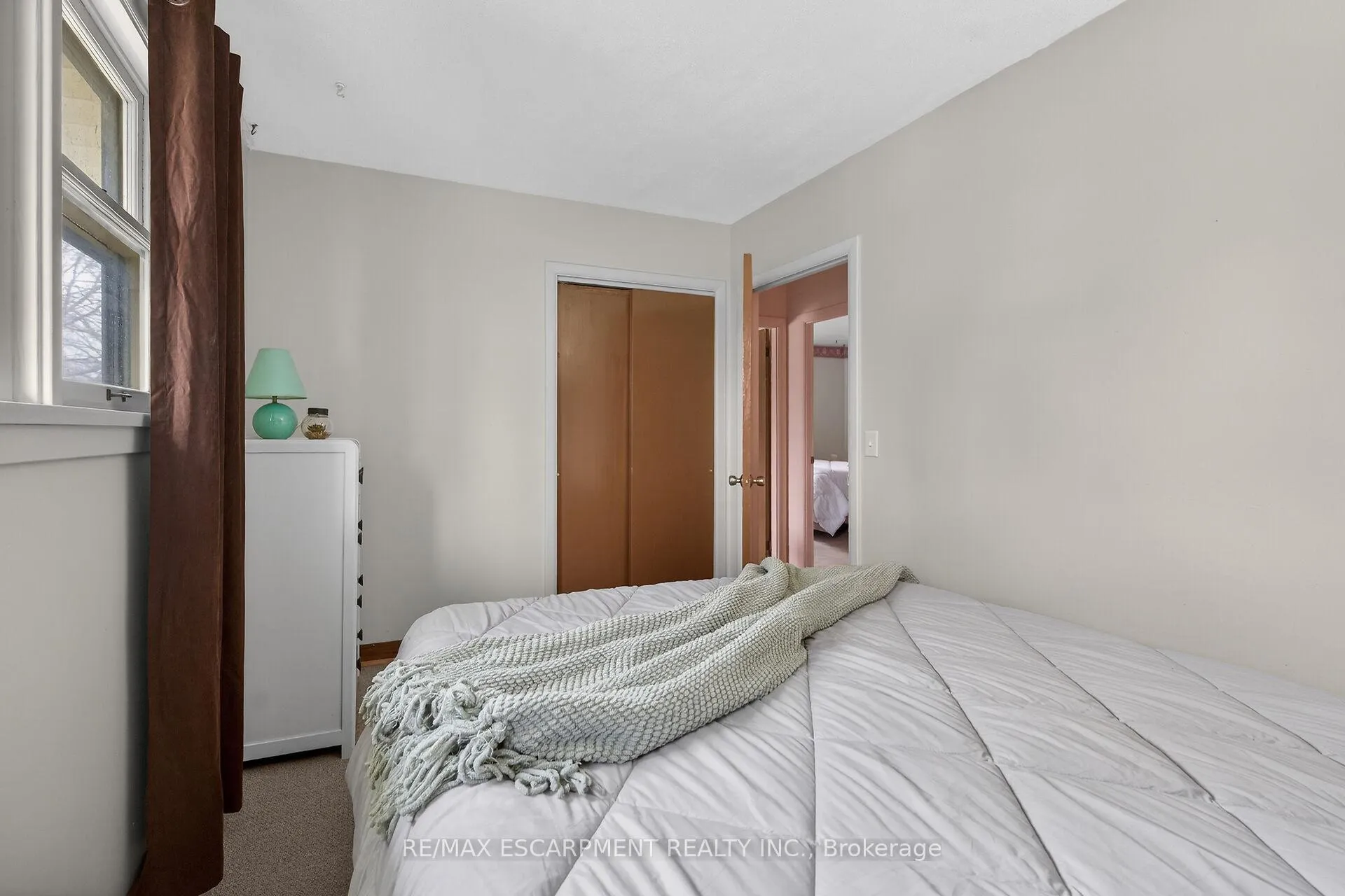 Photo 22 of 18 Charles Street, Norfolk, Simcoe — HOMEH