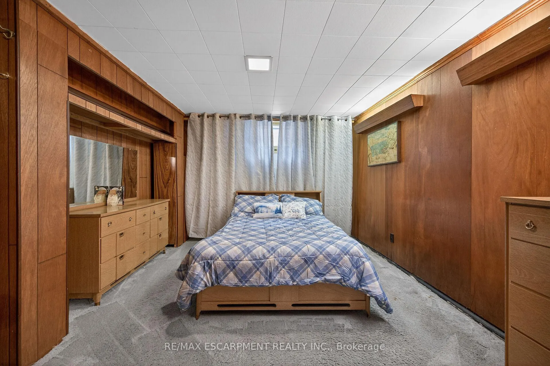 Photo 31 of 18 Charles Street, Norfolk, Simcoe — HOMEH