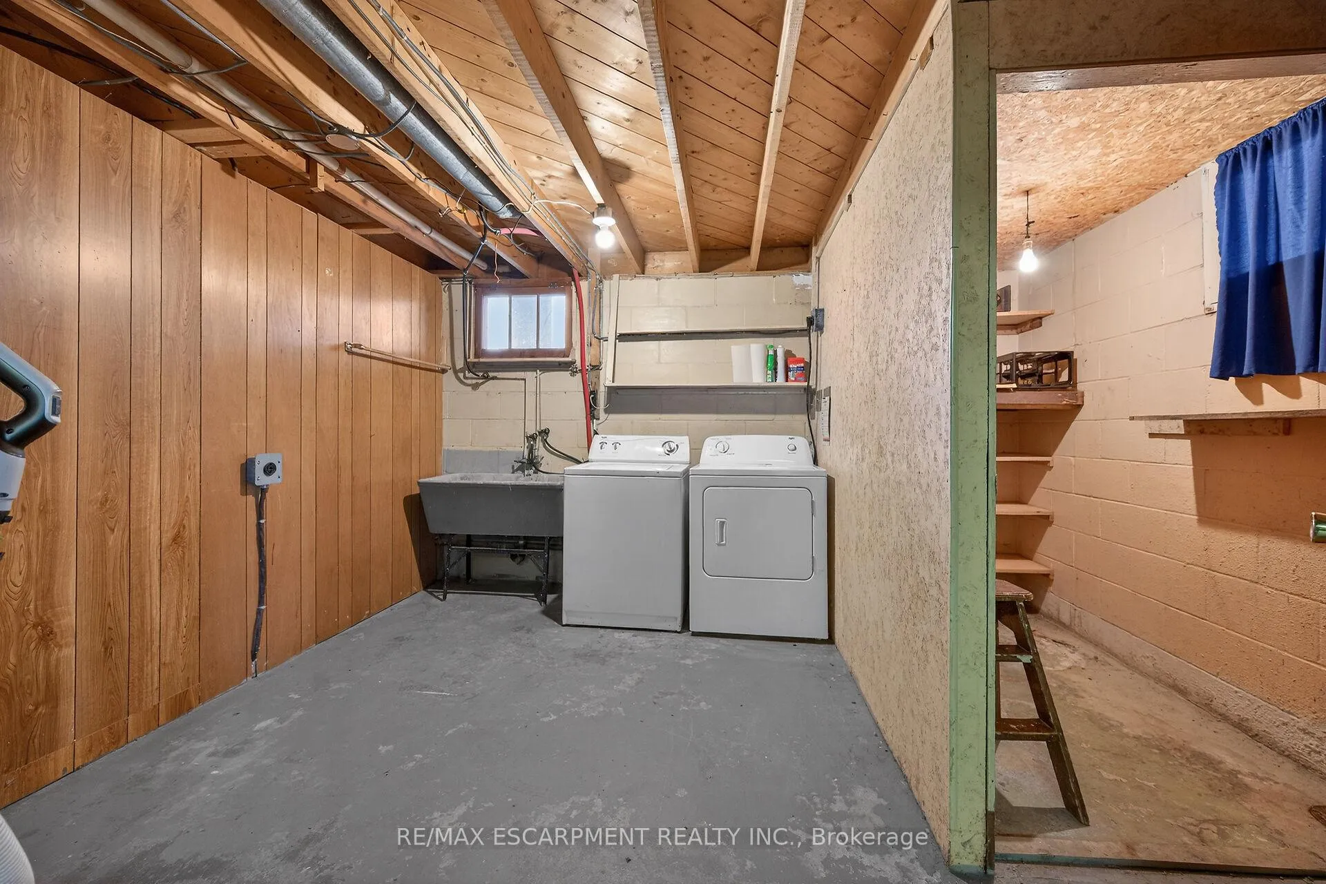 Photo 35 of 18 Charles Street, Norfolk, Simcoe — HOMEH