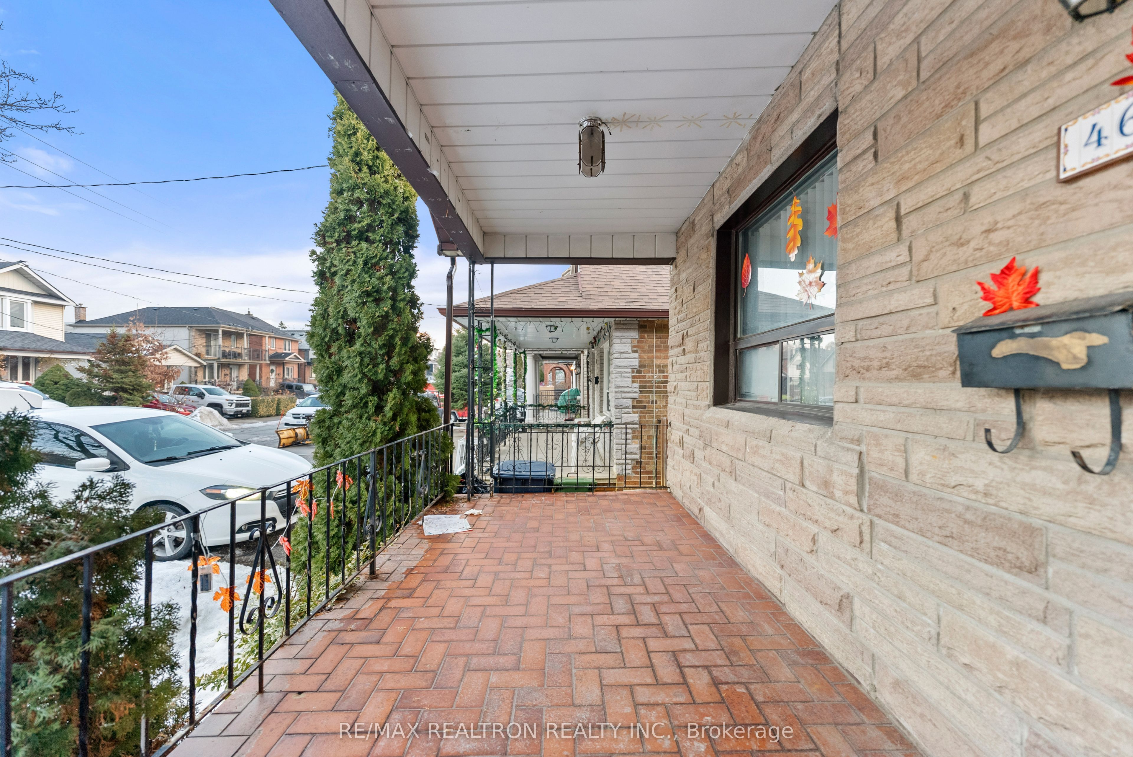 Photo 35 of 468 Northcliffe Boulevard, Toronto, Oakwood Village — HOMEH
