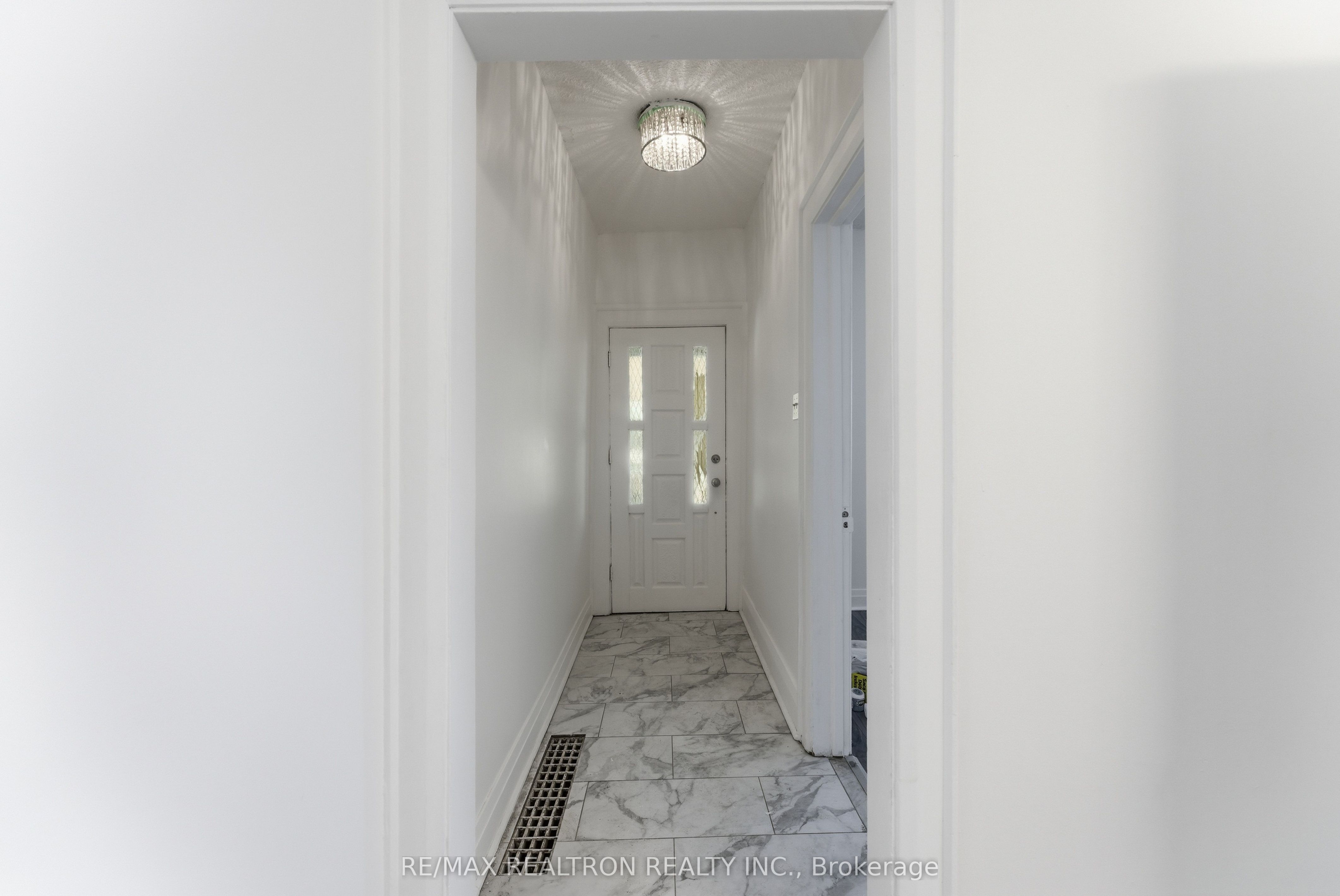 Photo 22 of 468 Northcliffe Boulevard, Toronto, Oakwood Village — HOMEH