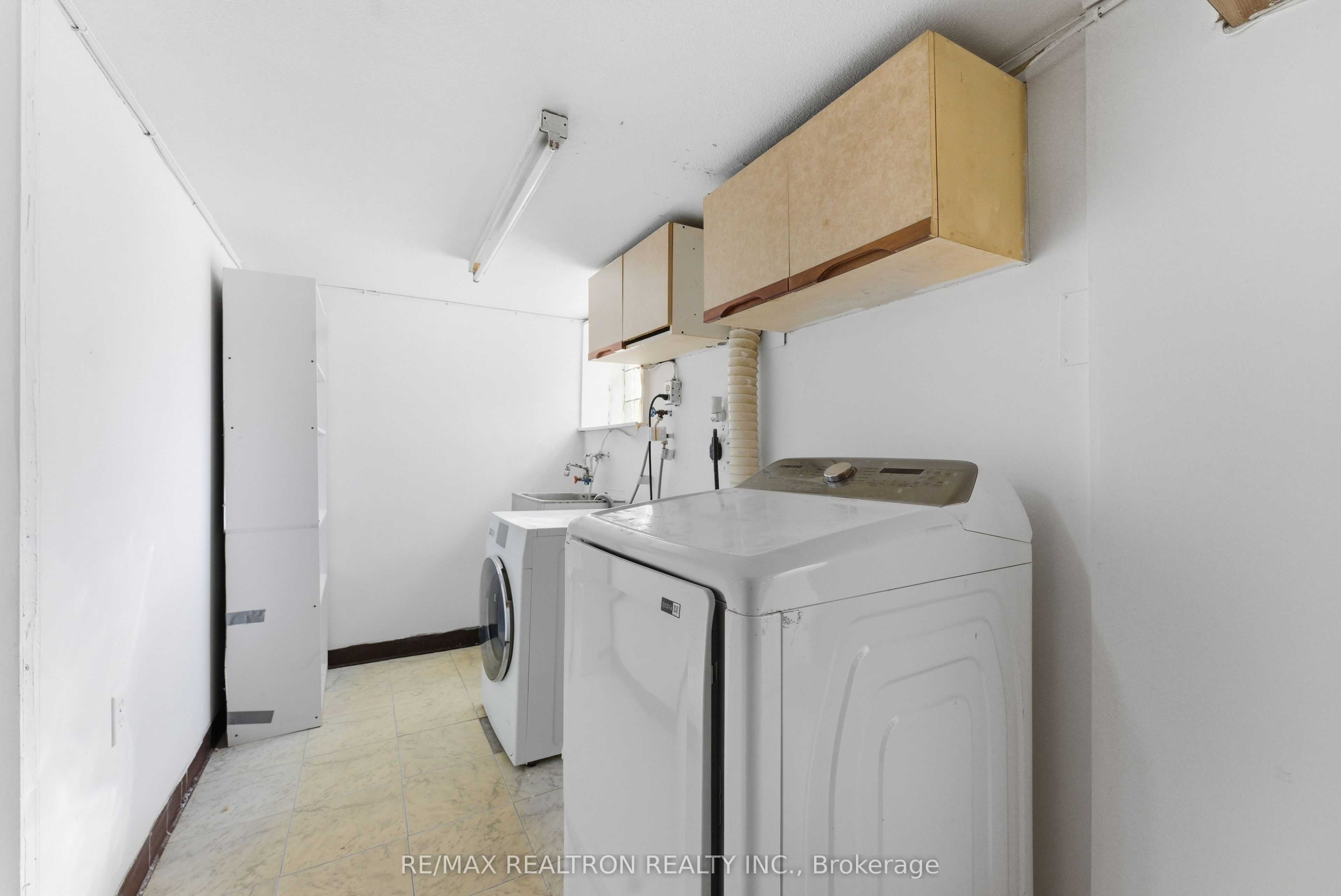 Photo 27 of 468 Northcliffe Boulevard, Toronto, Oakwood Village — HOMEH