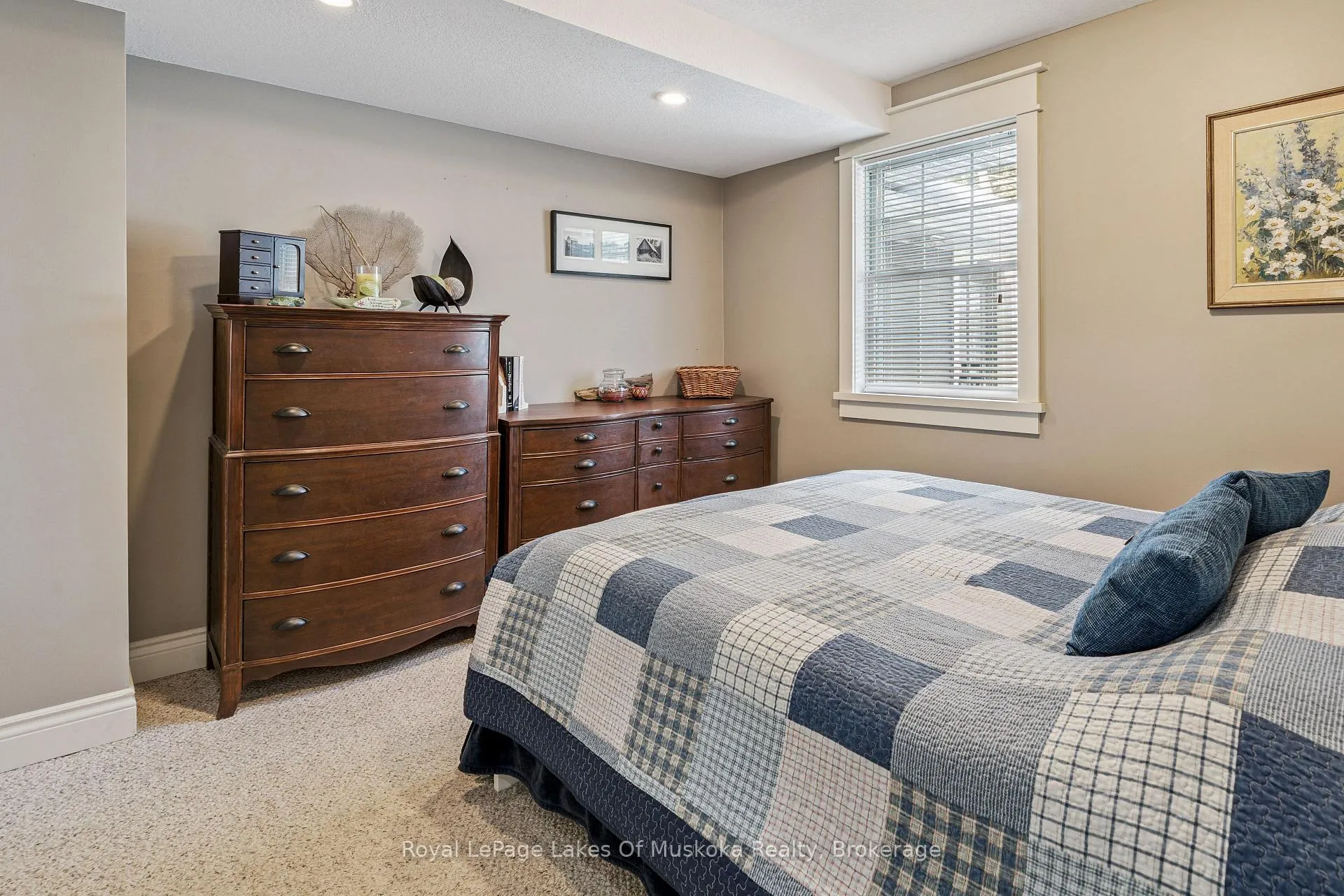 Photo 22 of 293 Hiram Street, Bracebridge, Macaulay — HOMEH