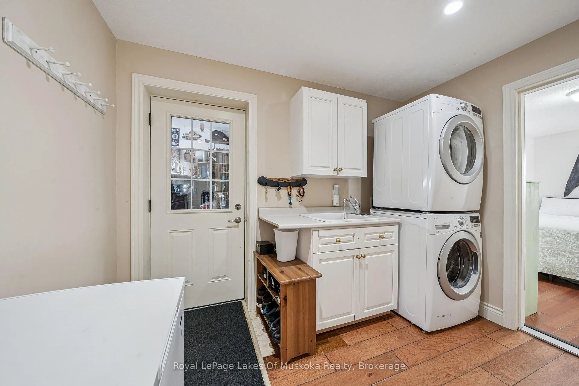 Photo 27 of 293 Hiram Street, Bracebridge, Macaulay — HOMEH
