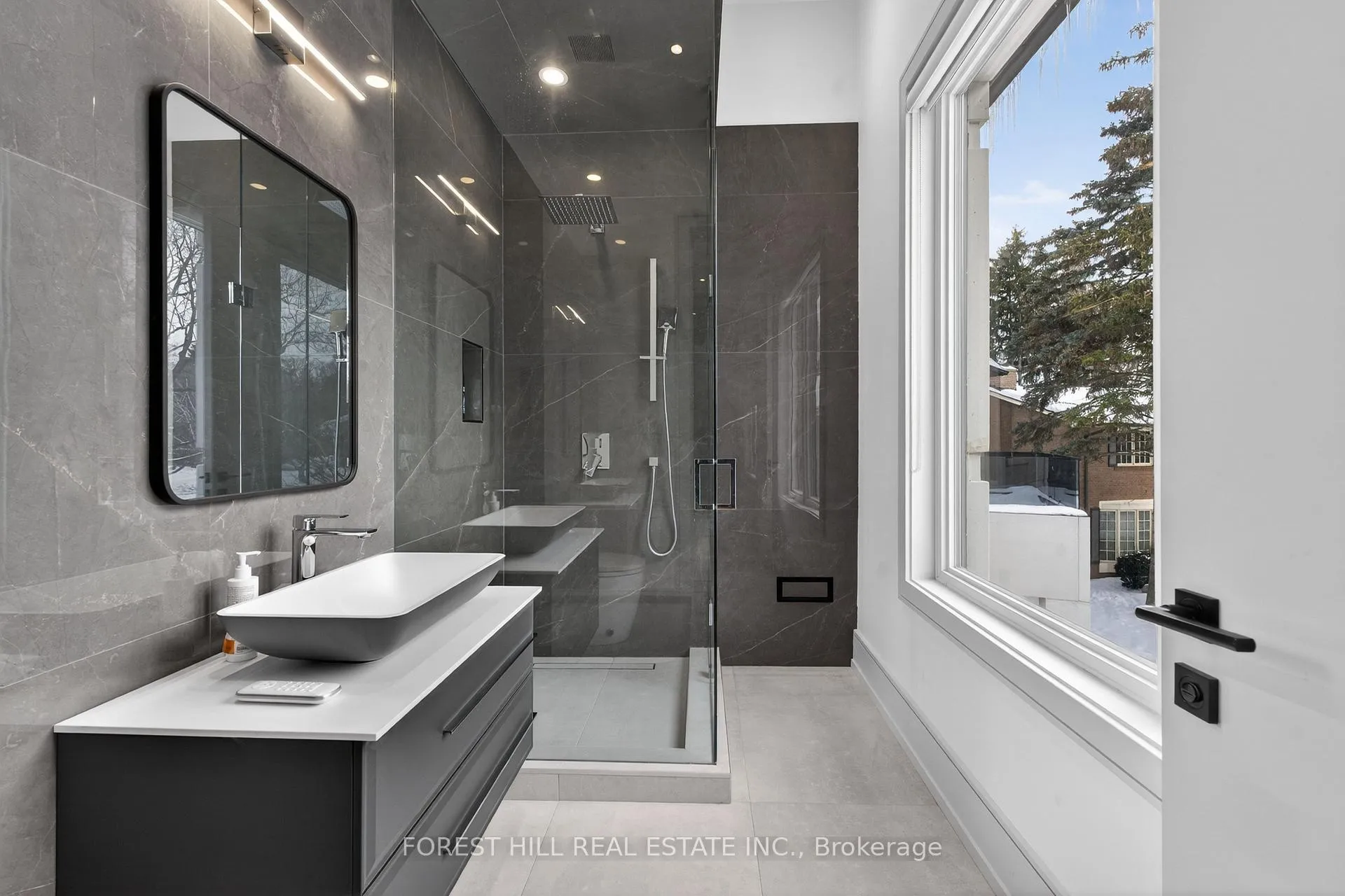 Photo 18 of 8 Elspeth Place, Markham, Grandview — HOMEH