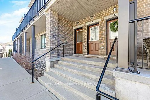 Photo 2 of Unit 7, 107 Westra Drive, Guelph, Willow West/Sugarbush/West Acres — HOMEH