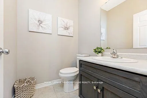 Photo 16 of Unit 7, 107 Westra Drive, Guelph, Willow West/Sugarbush/West Acres — HOMEH