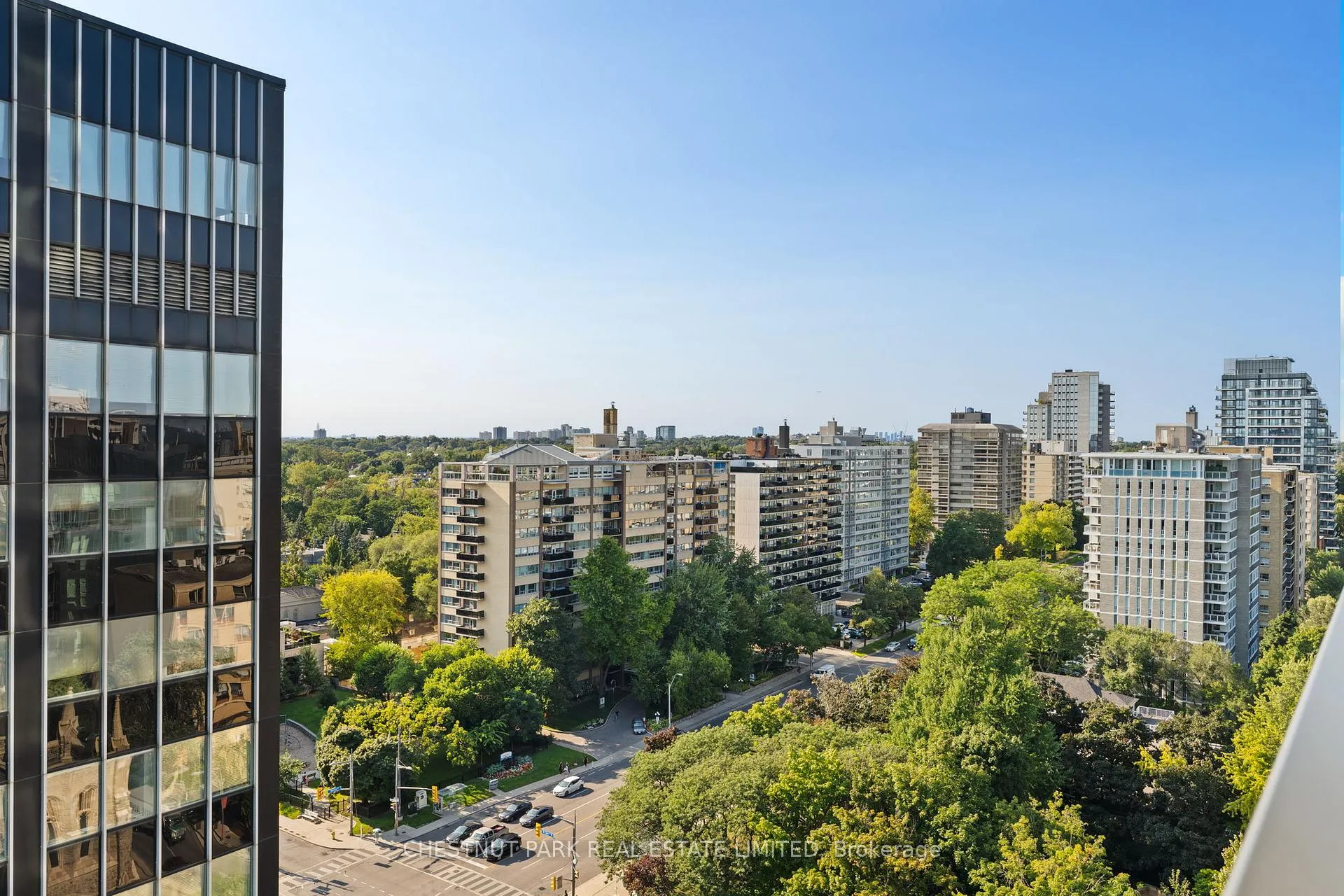 Photo 2 of Unit 1603, 99 Foxbar Road, Toronto, Yonge-St. Clair — HOMEH