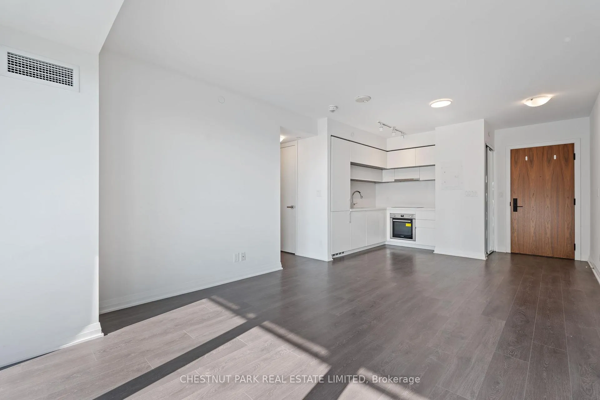 Photo 8 of Unit 1603, 99 Foxbar Road, Toronto, Yonge-St. Clair — HOMEH