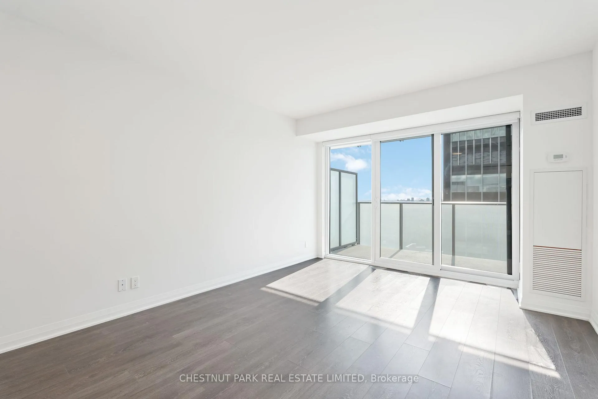 Photo 12 of Unit 1603, 99 Foxbar Road, Toronto, Yonge-St. Clair — HOMEH