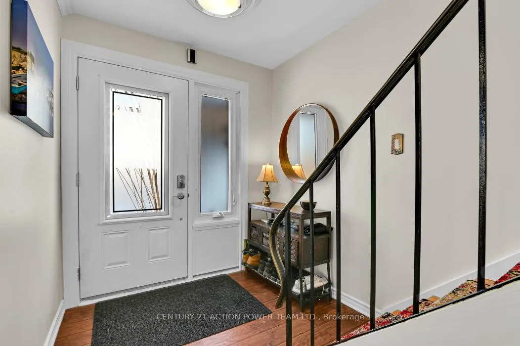 Photo 3 of Unit 95, 837 Eastvale Drive, Ottawa, Beaconwood — HOMEH