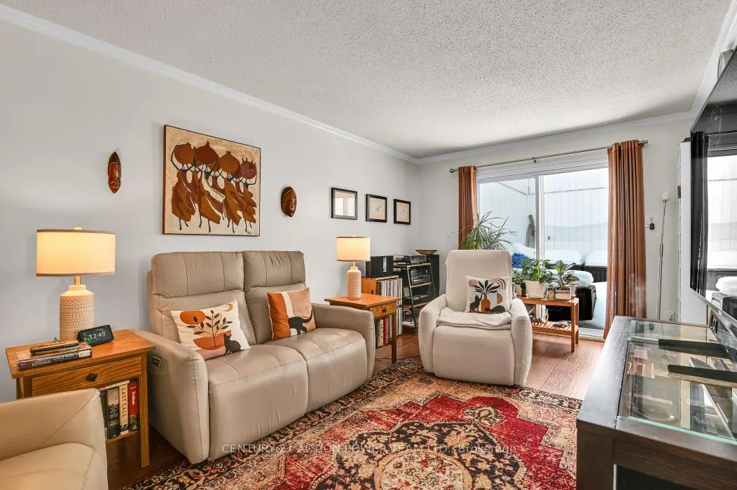 Photo 7 of Unit 95, 837 Eastvale Drive, Ottawa, Beaconwood — HOMEH