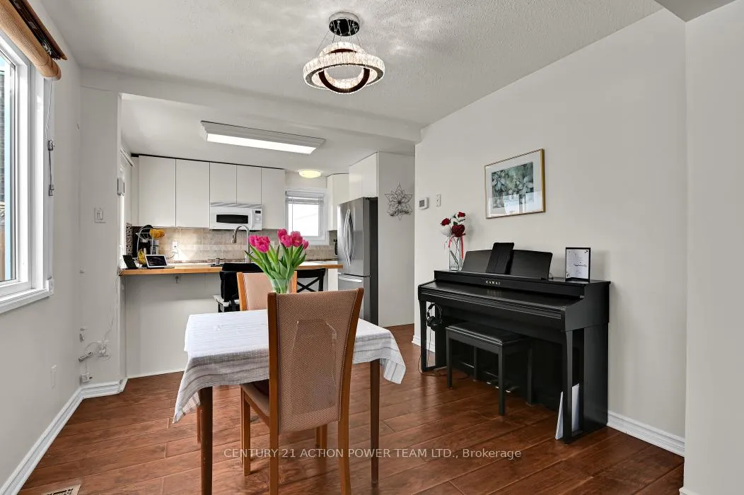 Photo 11 of Unit 95, 837 Eastvale Drive, Ottawa, Beaconwood — HOMEH
