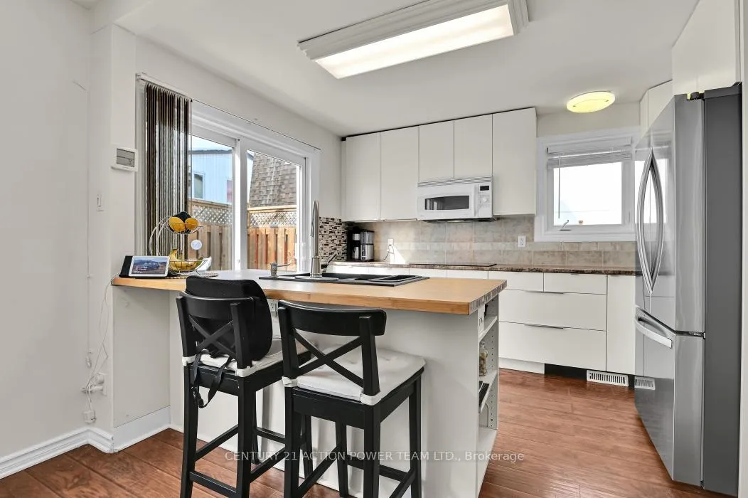 Photo 14 of Unit 95, 837 Eastvale Drive, Ottawa, Beaconwood — HOMEH
