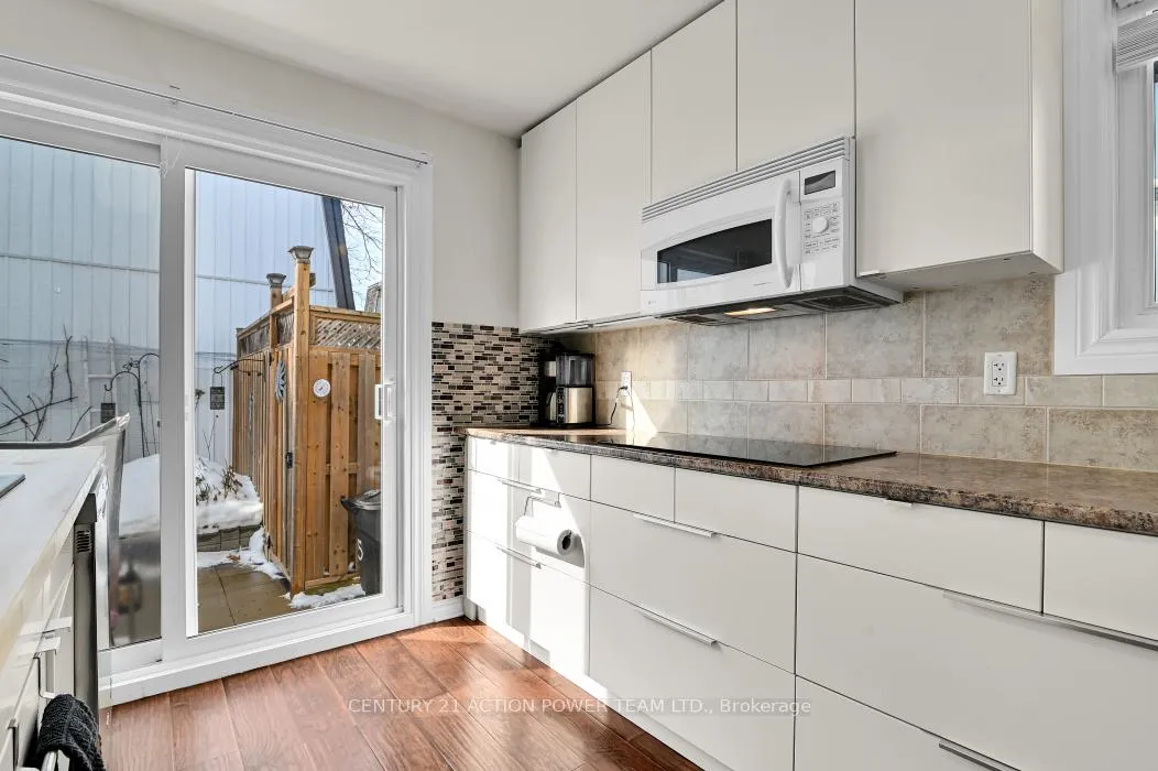 Photo 15 of Unit 95, 837 Eastvale Drive, Ottawa, Beaconwood — HOMEH