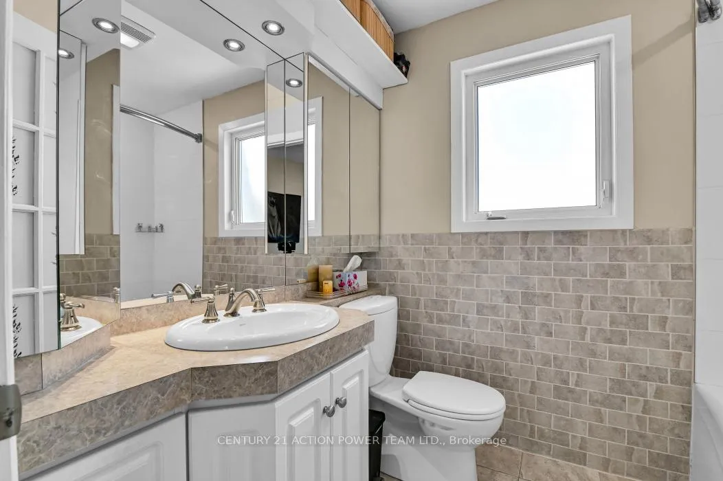 Photo 27 of Unit 95, 837 Eastvale Drive, Ottawa, Beaconwood — HOMEH