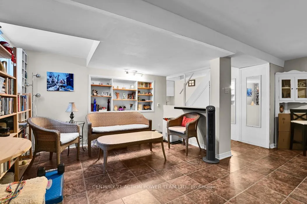 Photo 32 of Unit 95, 837 Eastvale Drive, Ottawa, Beaconwood — HOMEH