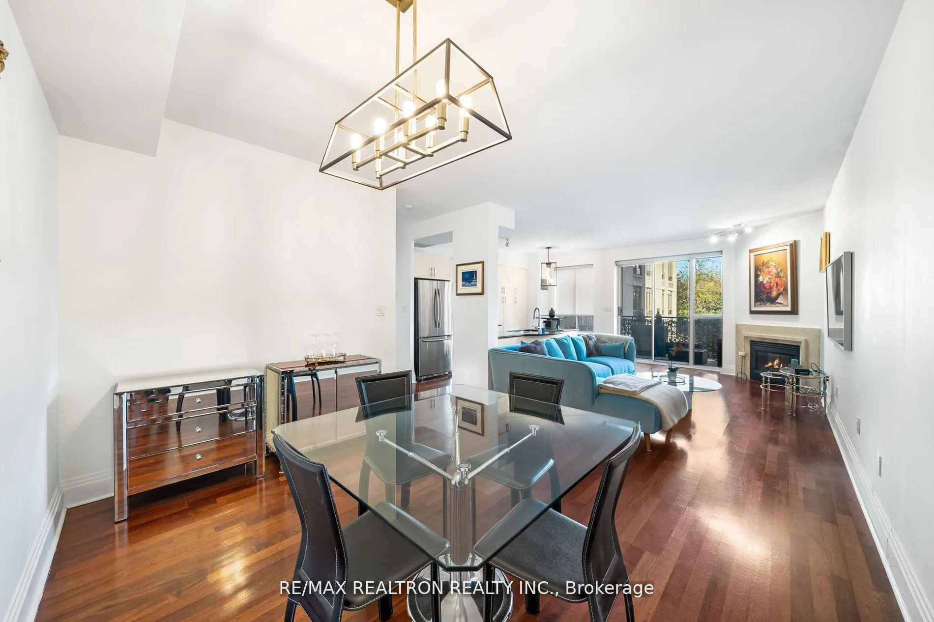 Photo 10 of Unit 301, 99 Avenue Road, Toronto, The Annex — HOMEH