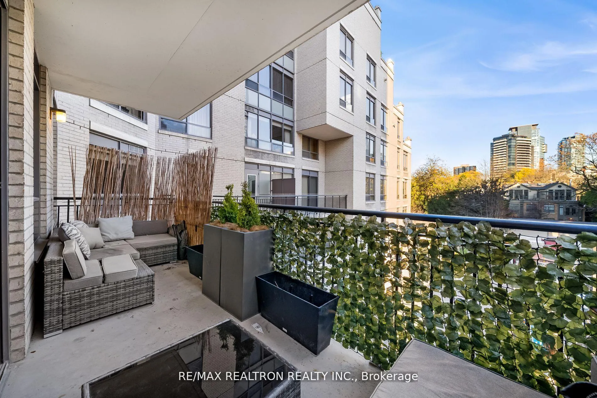 Photo 31 of Unit 301, 99 Avenue Road, Toronto, The Annex — HOMEH