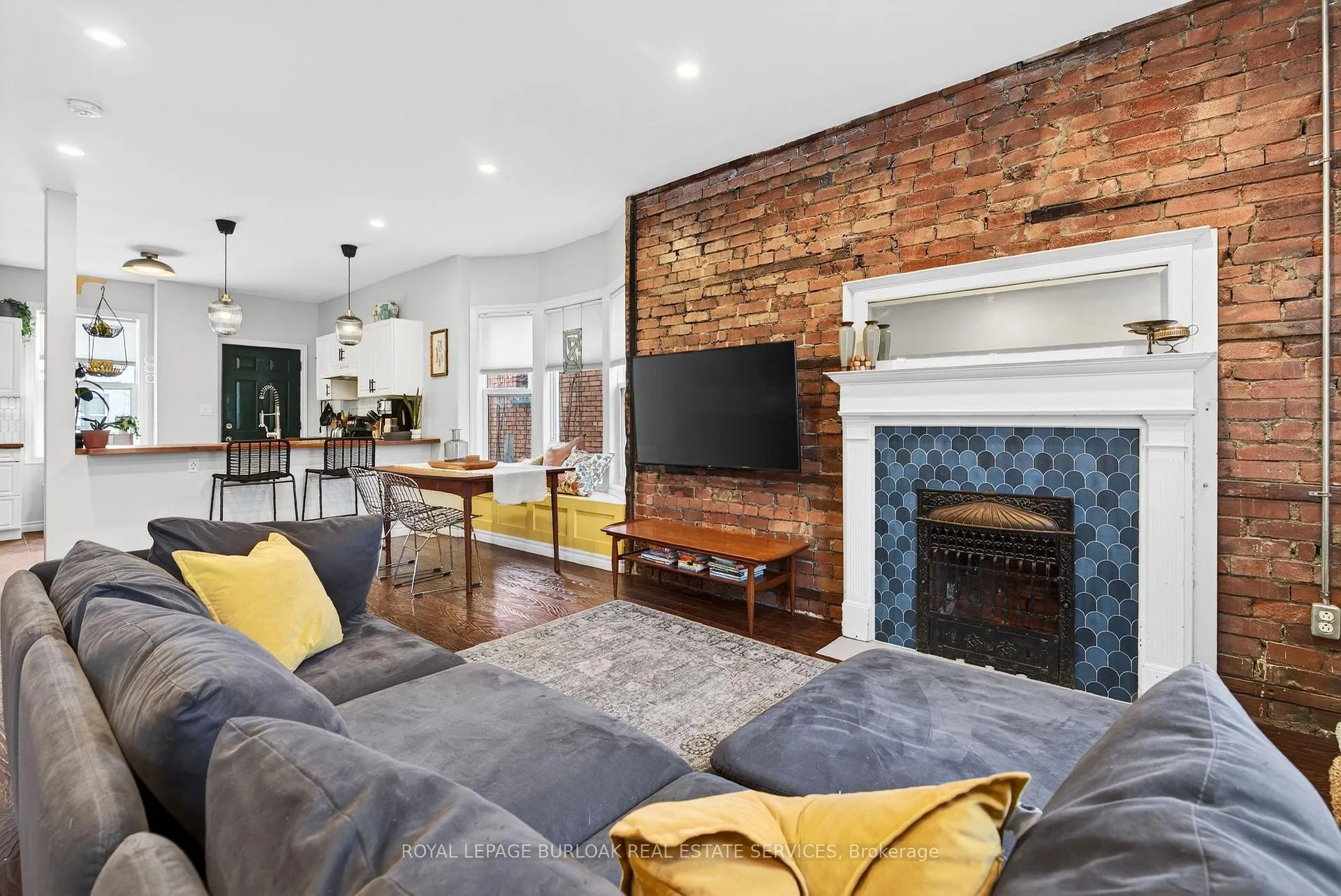 Photo 7 of 792 Cannon Street E, Hamilton, Stipley — HOMEH
