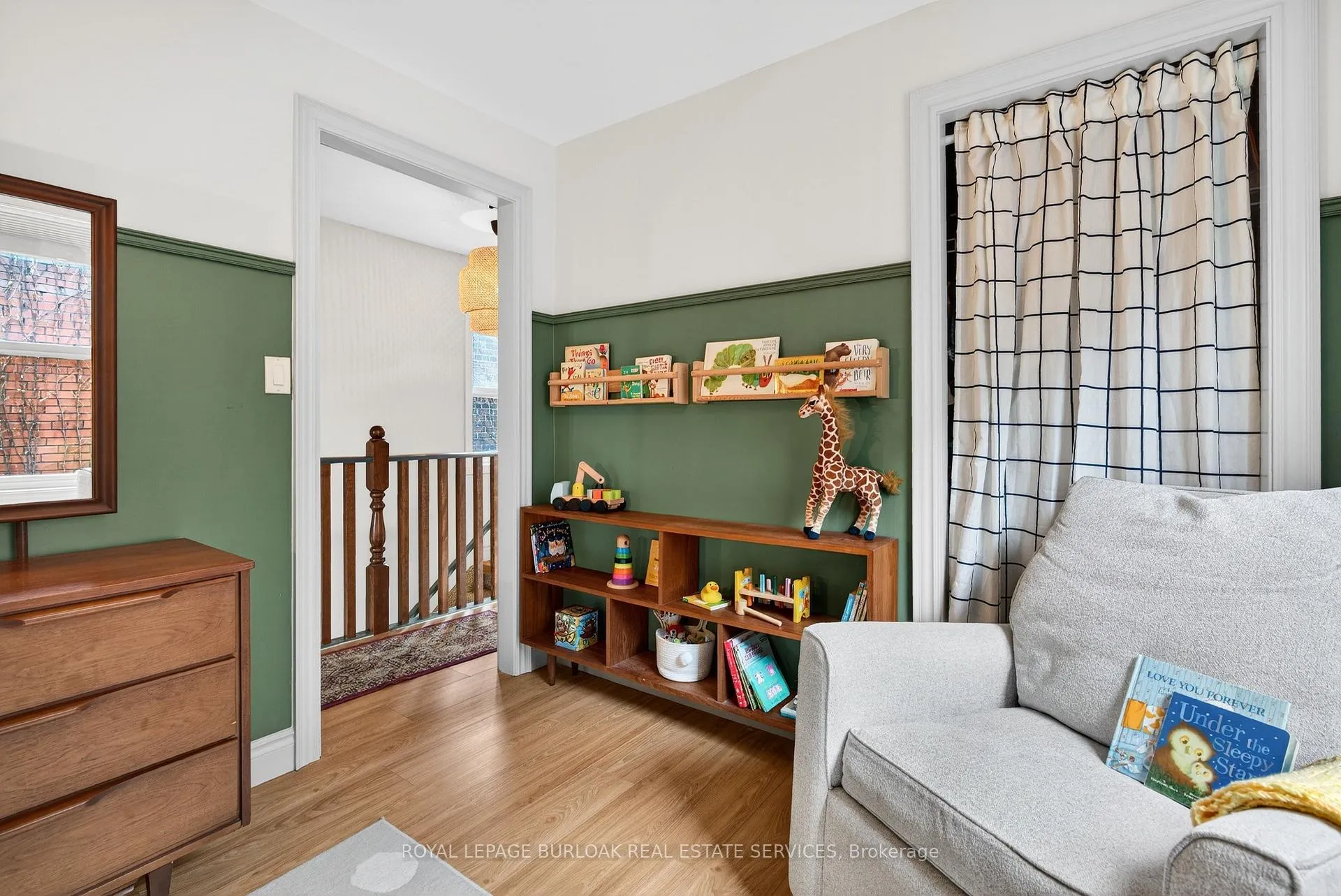 Photo 25 of 792 Cannon Street E, Hamilton, Stipley — HOMEH