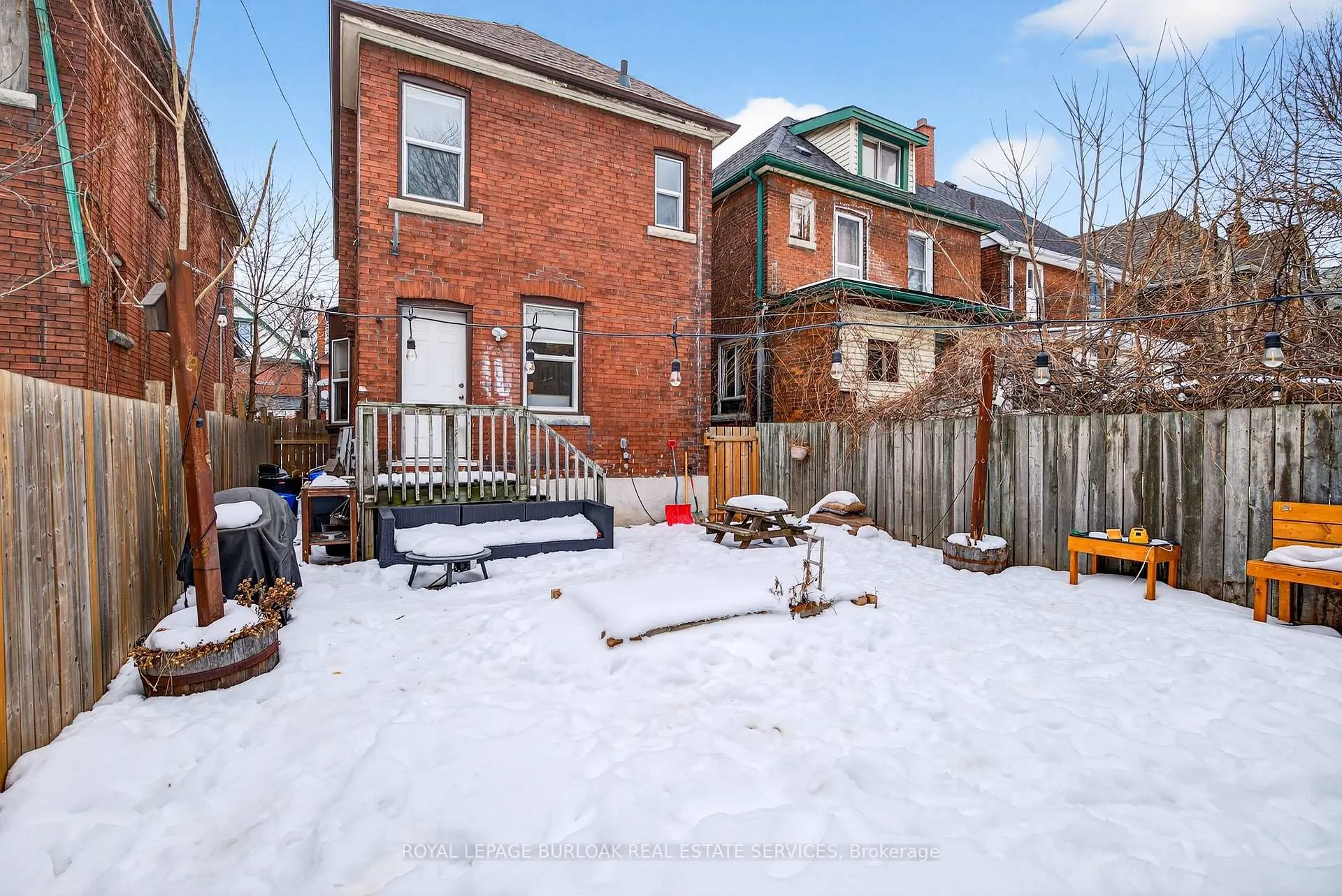 Photo 33 of 792 Cannon Street E, Hamilton, Stipley — HOMEH
