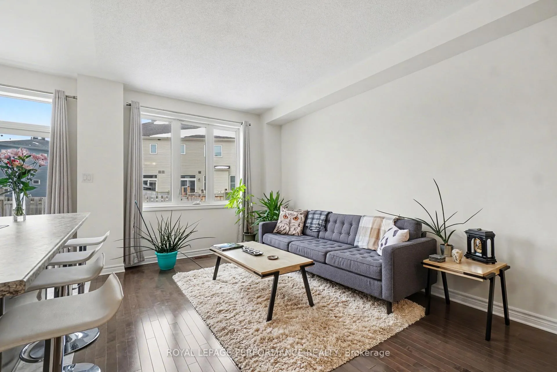 Photo 6 of 664 Des Aubepines Drive, Ottawa, Avalon West — HOMEH