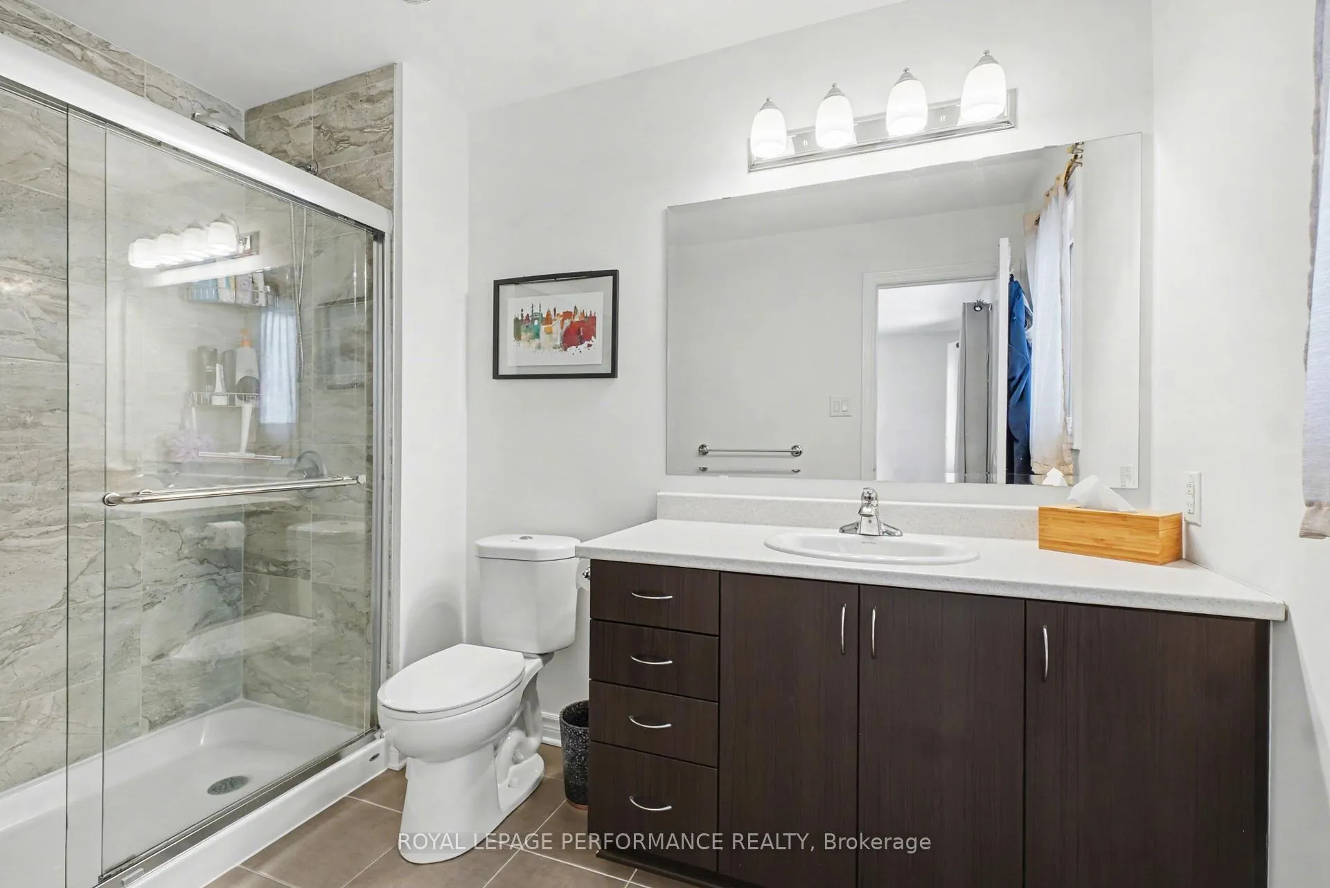 Photo 16 of 664 Des Aubepines Drive, Ottawa, Avalon West — HOMEH