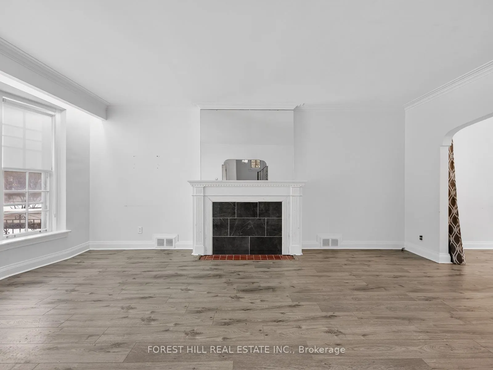 Photo 4 of 3 Westover Hill Road, Toronto, Humewood-Cedarvale — HOMEH