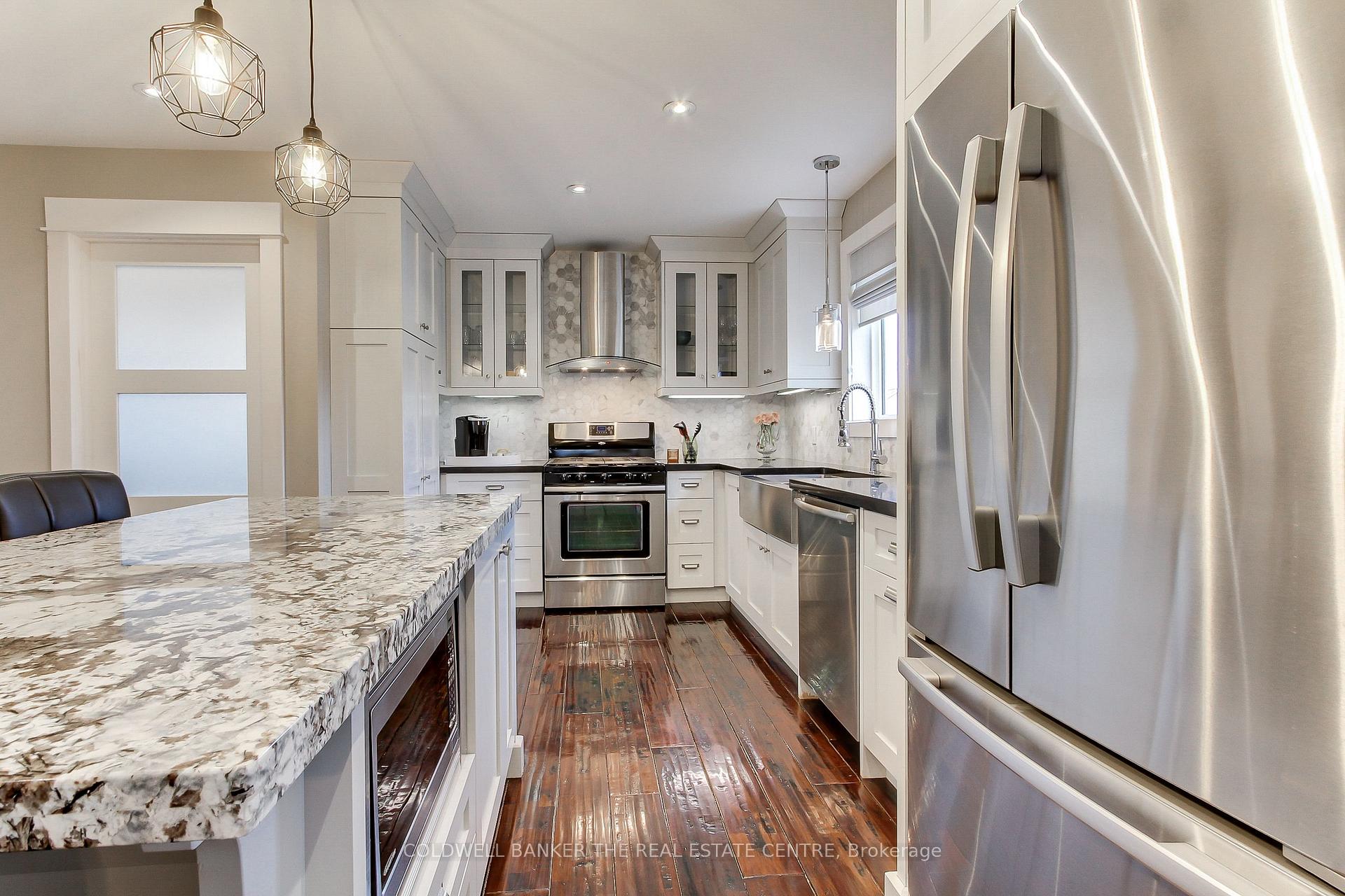 Photo 3 of Unit Upper, 696 Reid Street, Innisfil, Alcona — HOMEH