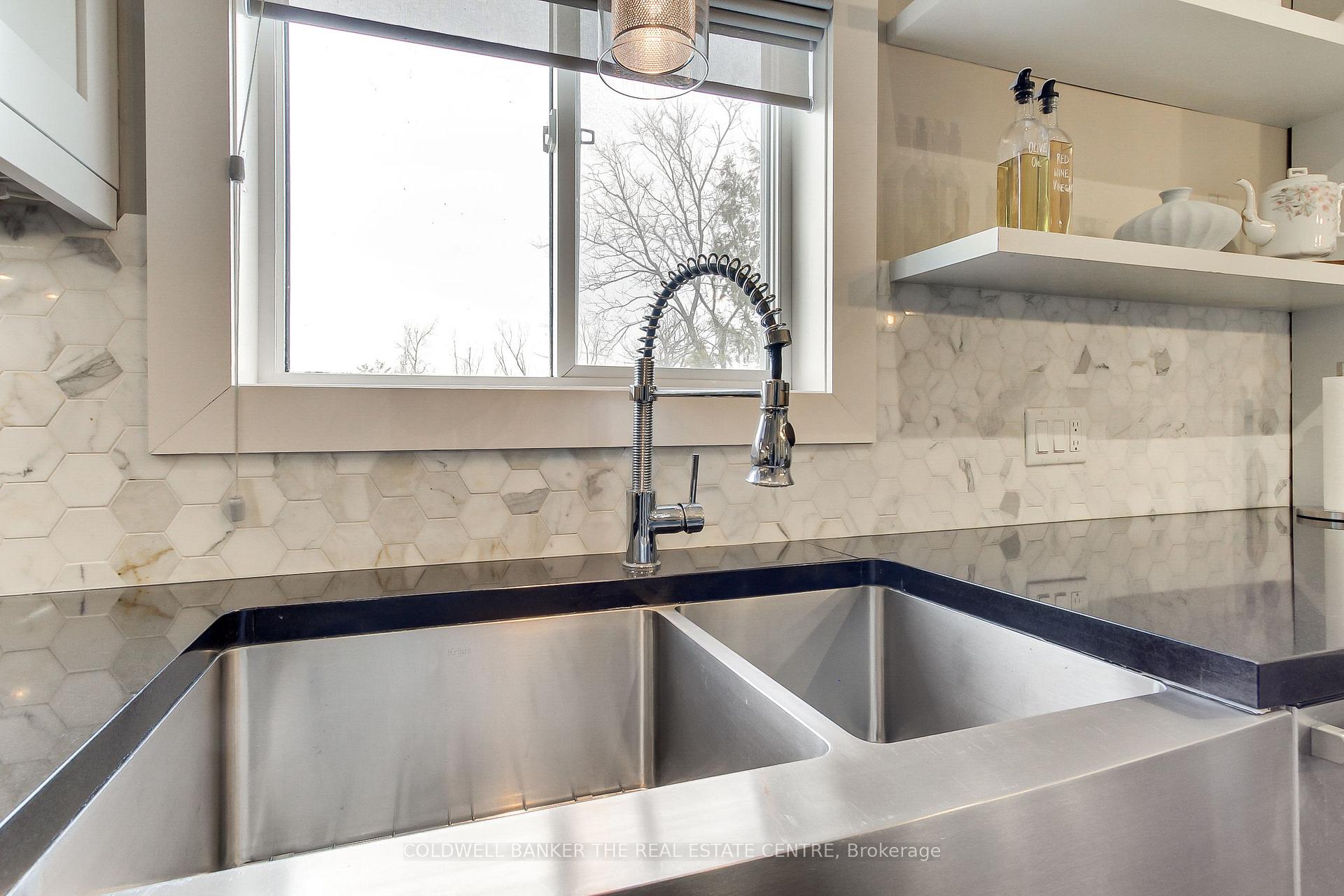 Photo 6 of Unit Upper, 696 Reid Street, Innisfil, Alcona — HOMEH