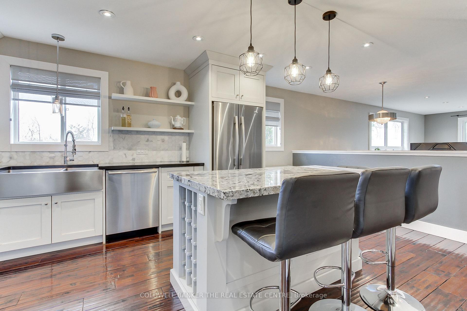 Photo 10 of Unit Upper, 696 Reid Street, Innisfil, Alcona — HOMEH