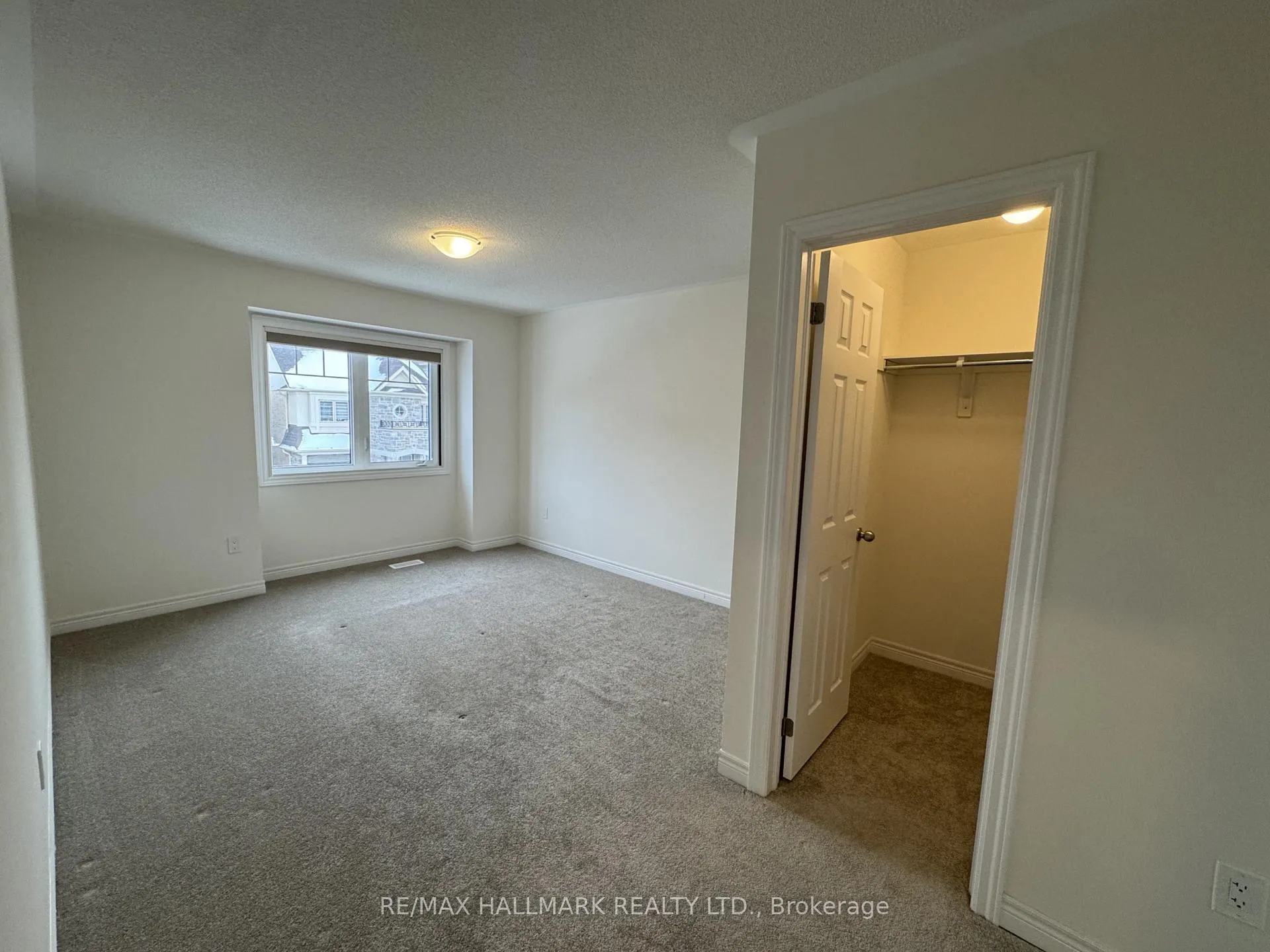 Photo 20 of 3945 Leonardo Street, Burlington, Alton — HOMEH