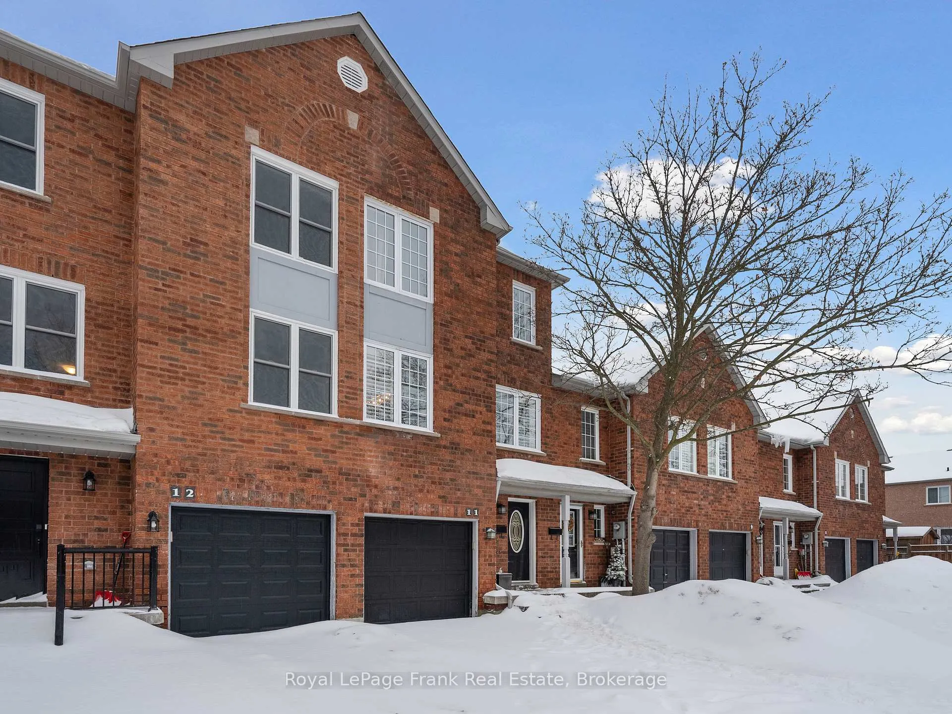 Photo 2 of Unit 11, 1995 Pinegrove Avenue, Pickering, Highbush — HOMEH