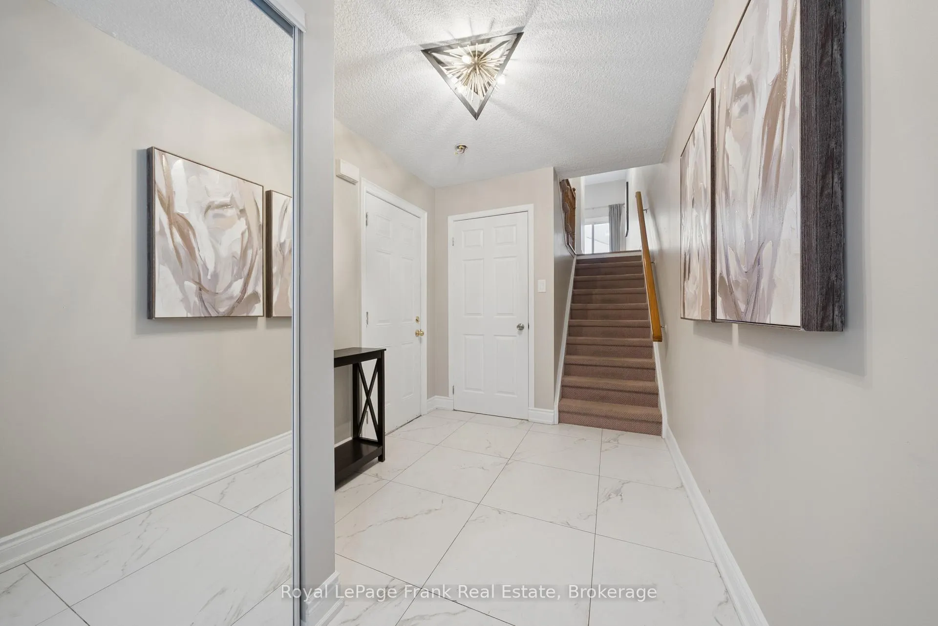 Photo 3 of Unit 11, 1995 Pinegrove Avenue, Pickering, Highbush — HOMEH