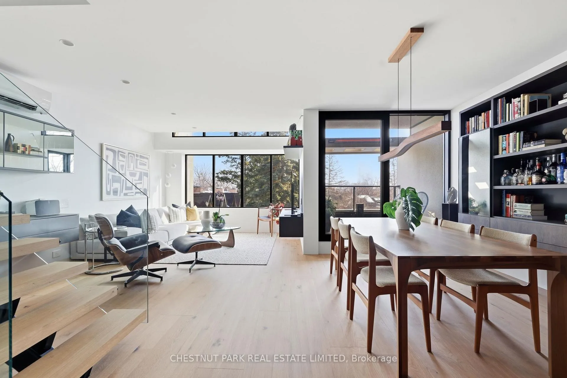Photo 1 of Unit 327, 40 Oaklands Avenue, Toronto, Yonge-St. Clair — HOMEH