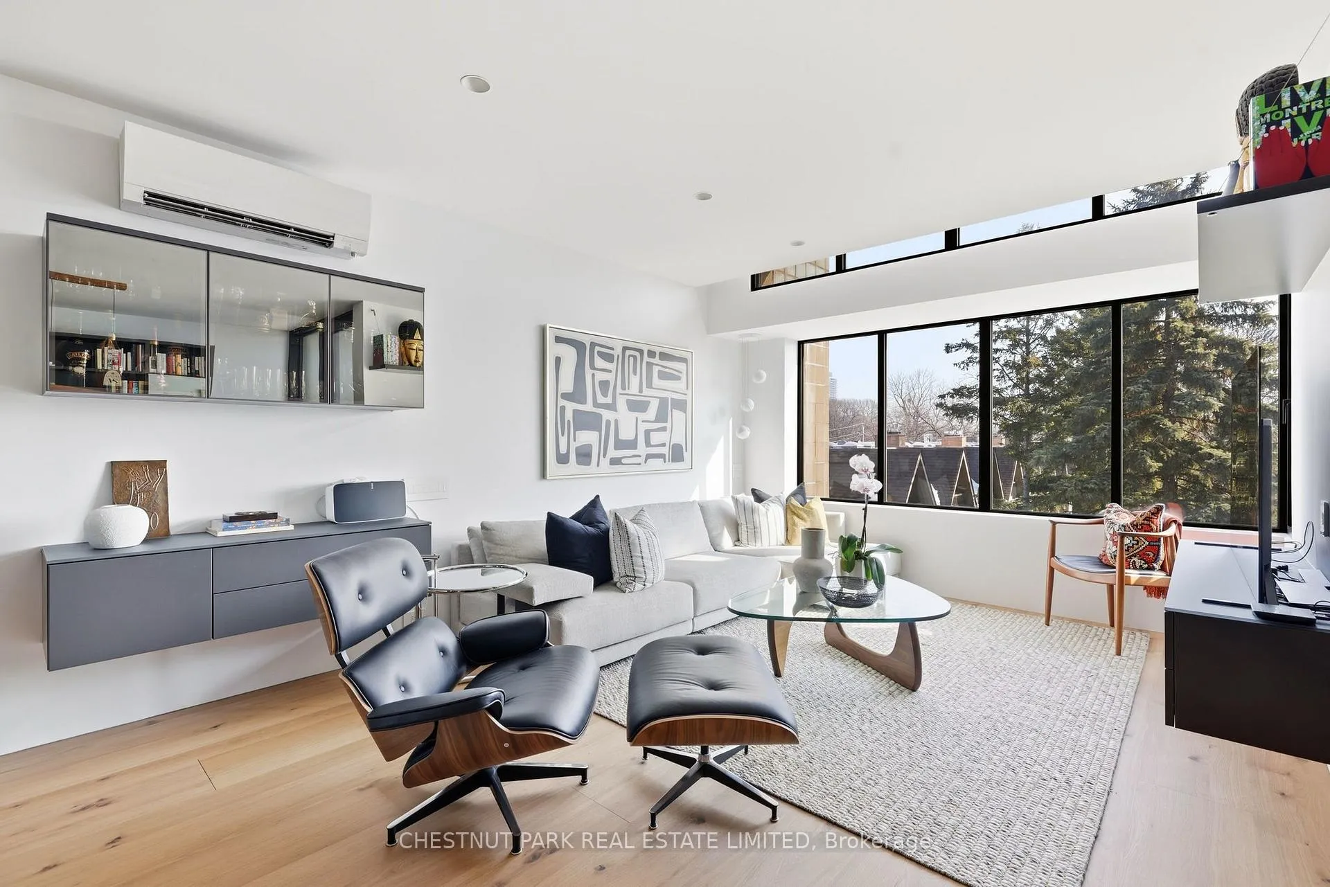Photo 8 of Unit 327, 40 Oaklands Avenue, Toronto, Yonge-St. Clair — HOMEH