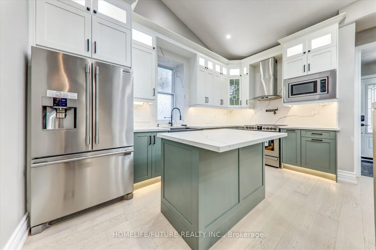 Photo 11 of 585 Wilson Road N, Oshawa, Eastdale — HOMEH