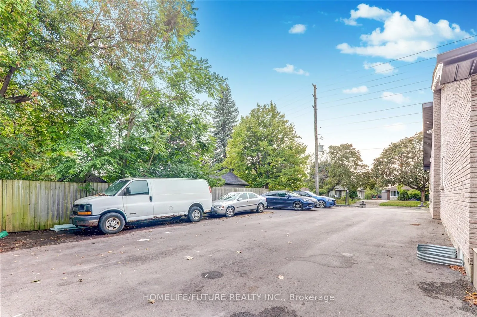 Photo 31 of 585 Wilson Road N, Oshawa, Eastdale — HOMEH