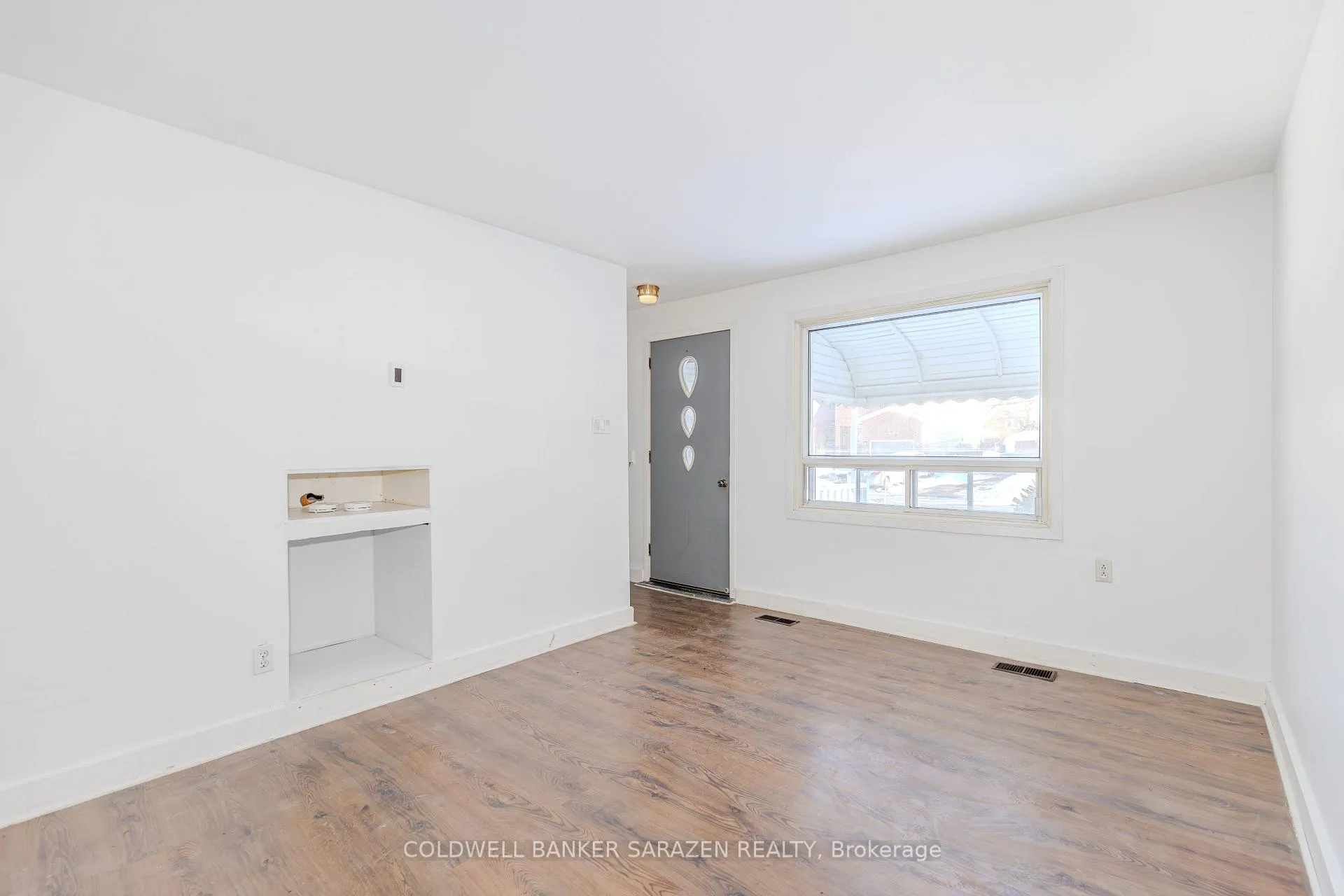 Photo 8 of 1413 Chatelain Avenue, Ottawa, Carlington — HOMEH