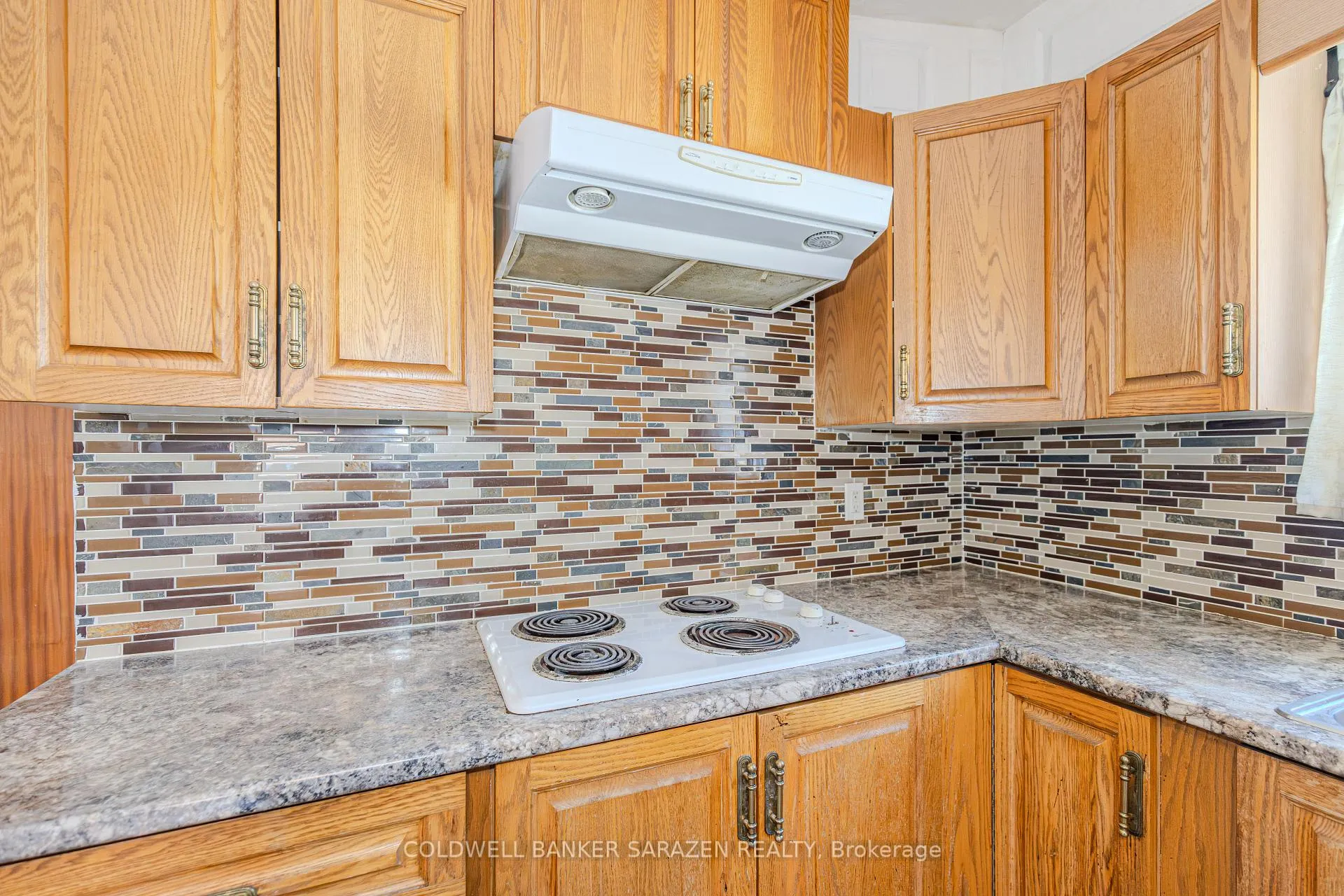 Photo 14 of 1413 Chatelain Avenue, Ottawa, Carlington — HOMEH