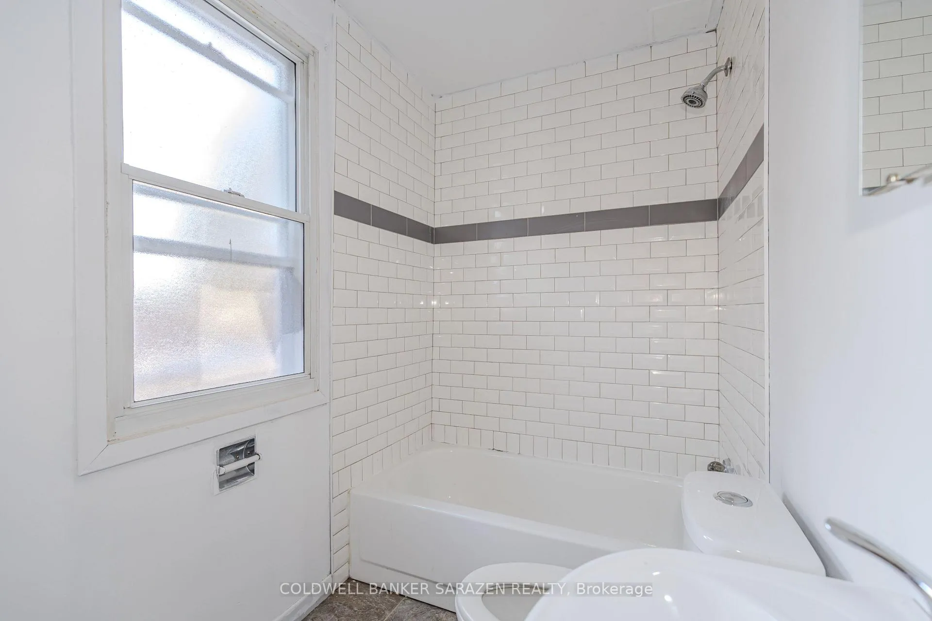 Photo 21 of 1413 Chatelain Avenue, Ottawa, Carlington — HOMEH