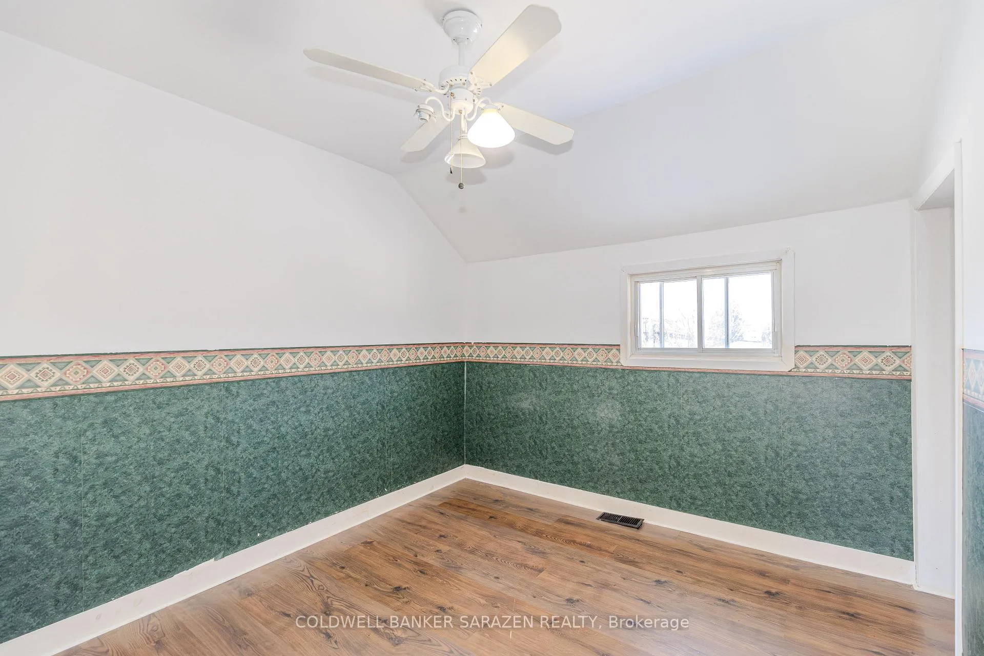 Photo 26 of 1413 Chatelain Avenue, Ottawa, Carlington — HOMEH